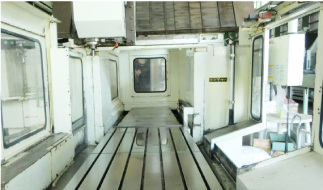 門型マシニングセンター